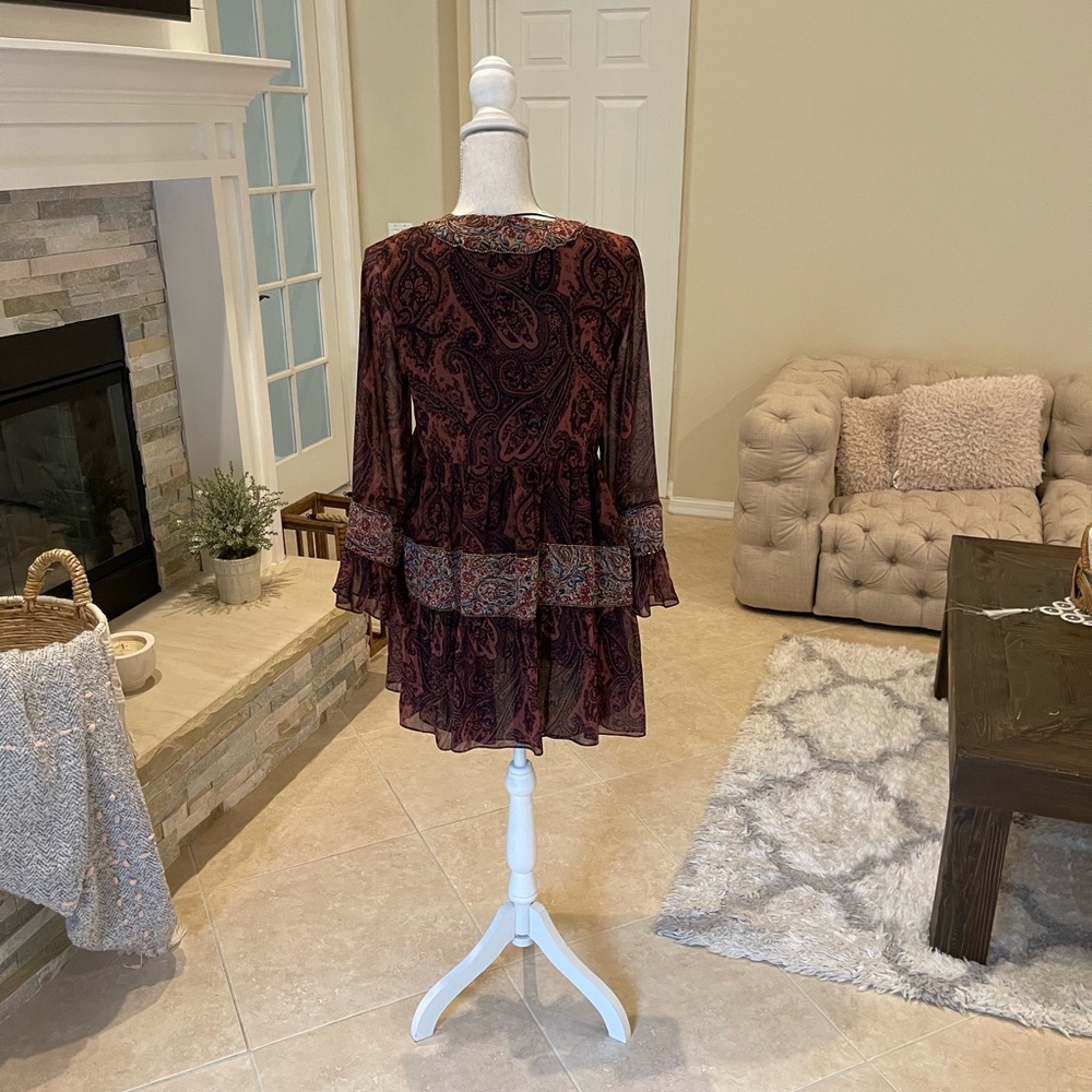 Zara woman deep V neck, flowy style dress size “S” - Picture 2 of 7